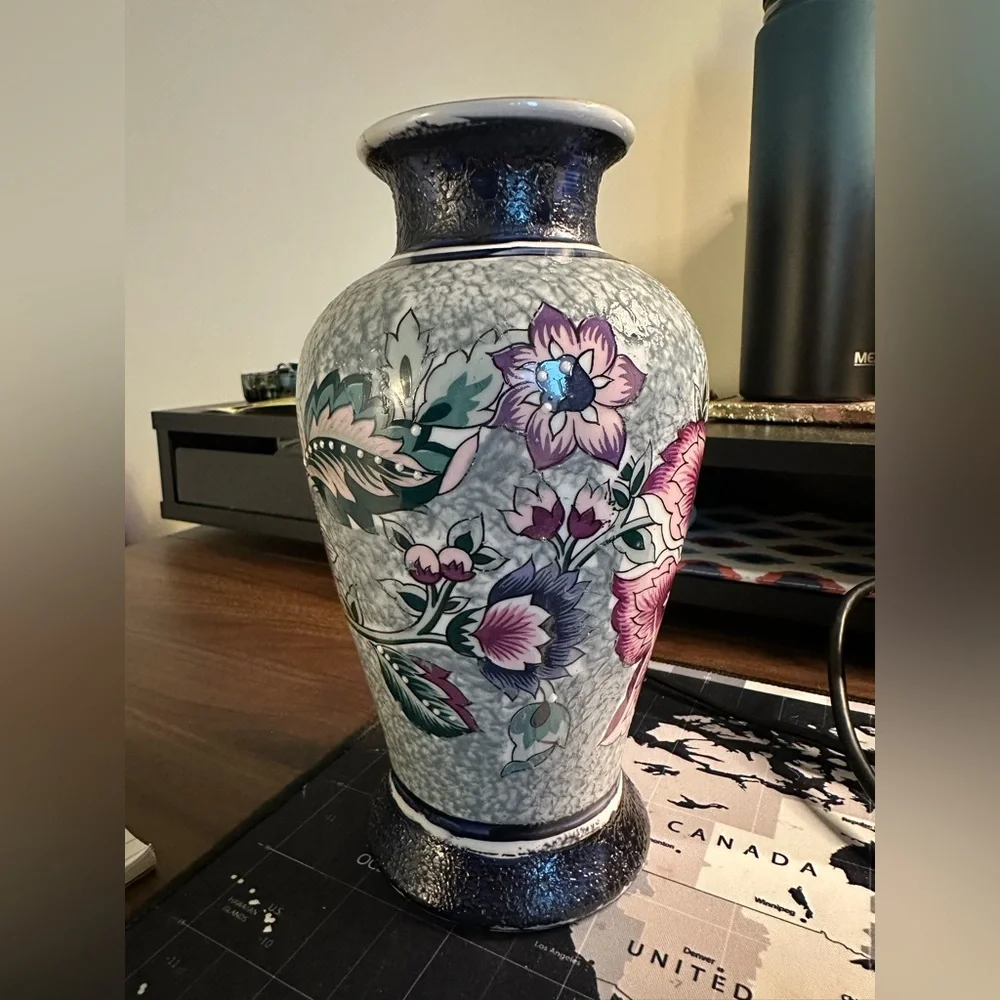 Japanese Vase Textured Paint Moriage Green Blue Pink 8.5" Tall Vintage - Picture 2 of 5